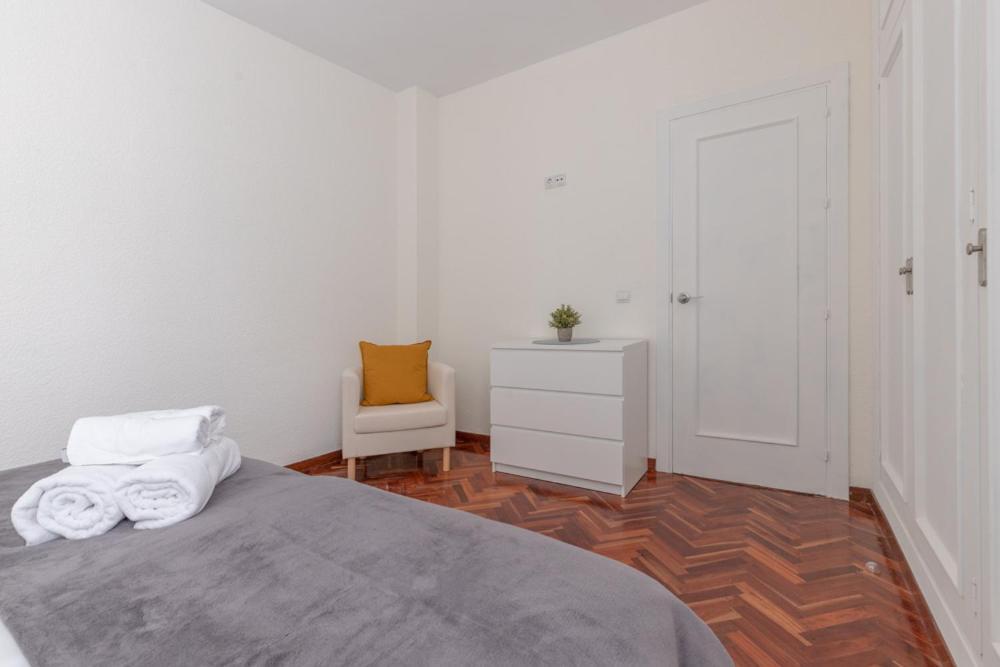 Duplex Tejon & Private Terrace By Ele Apartments Malaga Ngoại thất bức ảnh