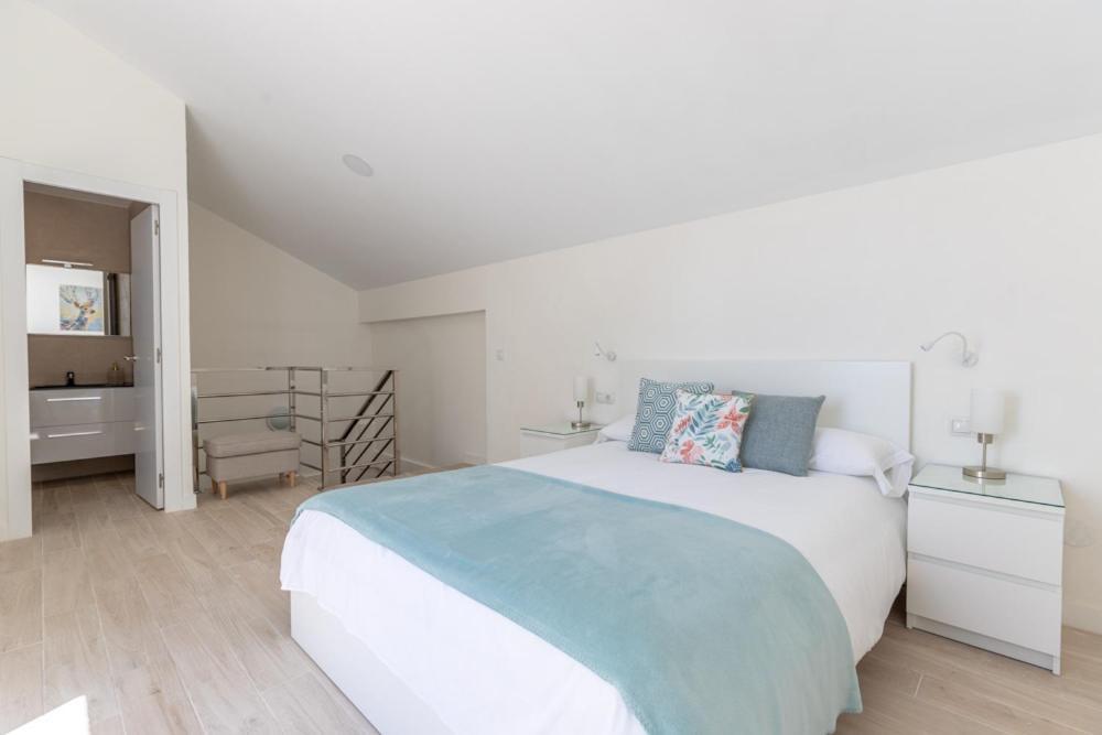 Duplex Tejon & Private Terrace By Ele Apartments Malaga Ngoại thất bức ảnh