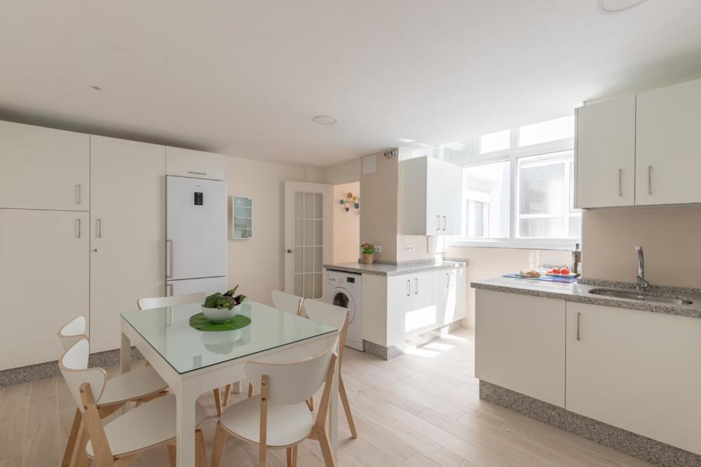 Duplex Tejon & Private Terrace By Ele Apartments Malaga Ngoại thất bức ảnh
